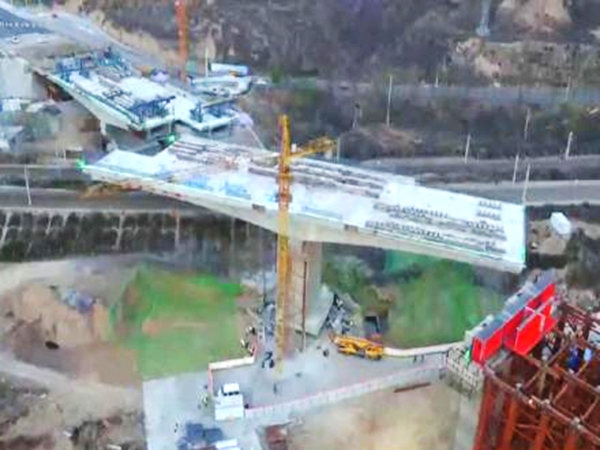 禹門口大橋轉體